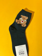 Load image into Gallery viewer, Green teddy bear crew socks

