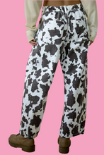 Load image into Gallery viewer, Cow Printed Barrel Pants
