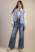 Load image into Gallery viewer, Graphic Knit Sweater Zip Up Cardigan
