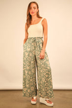 Load image into Gallery viewer, Printed Wide Leg Long Pants
