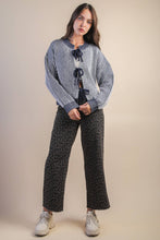 Load image into Gallery viewer, Front Tie Two Tone Knit Cardigan
