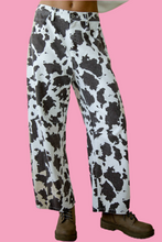 Load image into Gallery viewer, Cow Printed Barrel Pants
