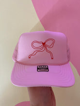 Load image into Gallery viewer, Lil bow doodle trucker hat
